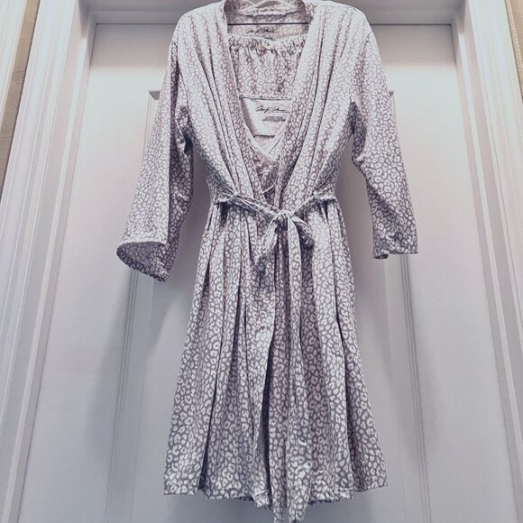 Merilyn Monroe 3 Piece Sleepwear Set-Women's Shorts, Cami & Rope-Sz. Lg-Gray & W - Picture 2 of 15